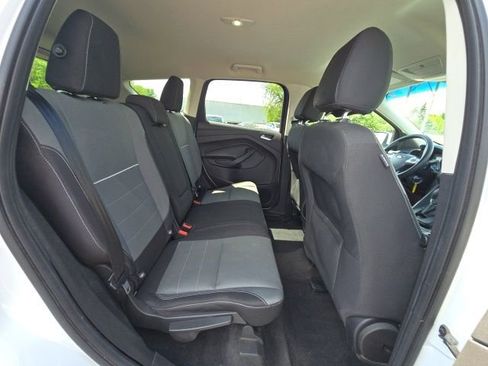 Used 2015 Ford Escape SE AWD/4WD image 26