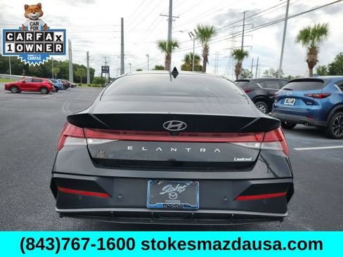 Used 2024 Hyundai Elantra Limited FWD image 5