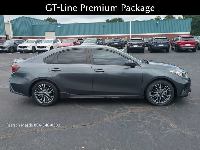 Used 2022 Kia Forte GT-Line w/ GT-Line Premium Package FWD image 3