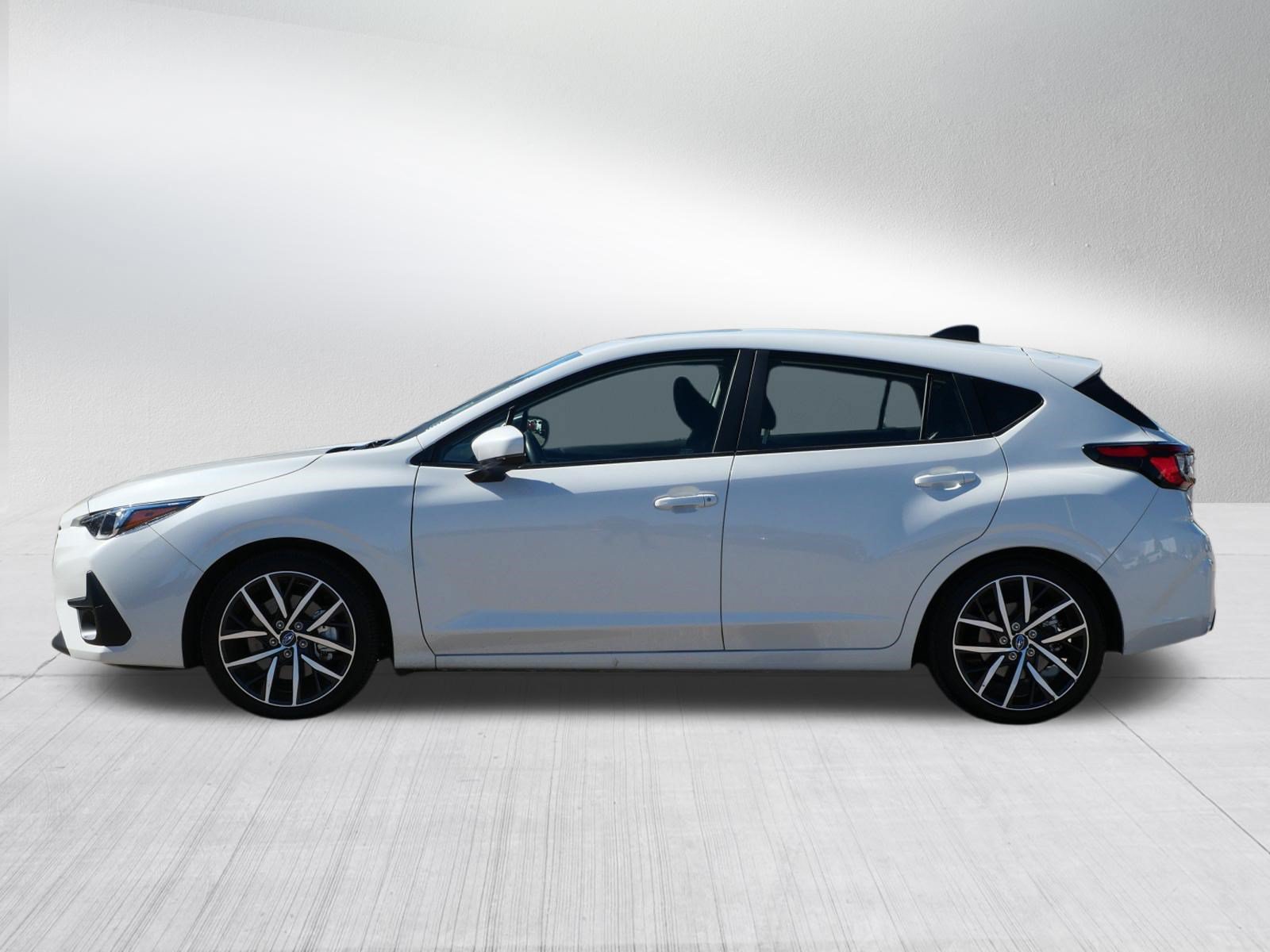 Certified 2026 Subaru Impreza 2.0i Sport AWD/4WD image 4