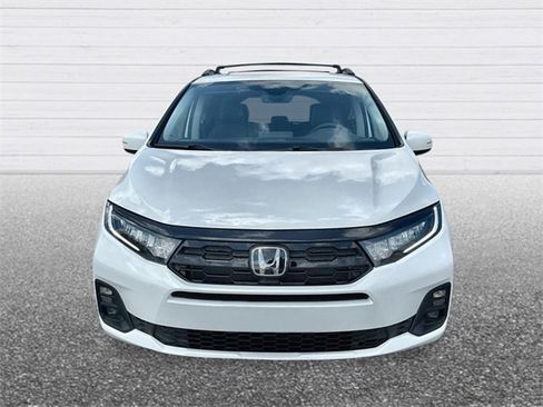 New 2026 Honda Odyssey Touring image 8