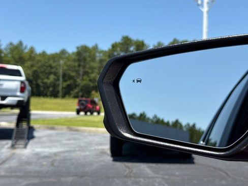 Used 2024 Chevrolet Equinox LT image 31