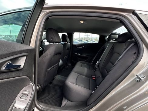 Used 2022 Chevrolet Malibu LS FWD image 24