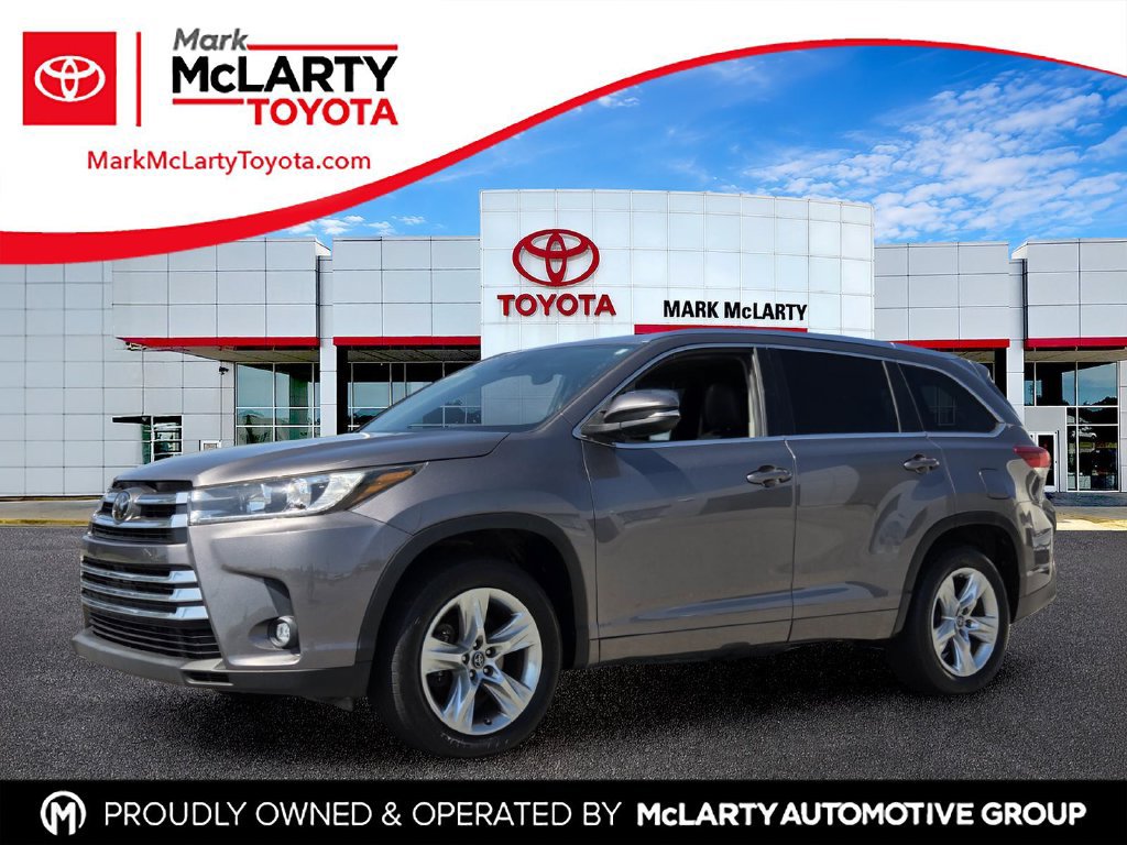Used 2019 Toyota Highlander Limited FWD 360° Tour