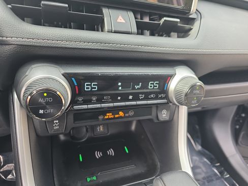 Certified 2024 Toyota RAV4 XLE image 23