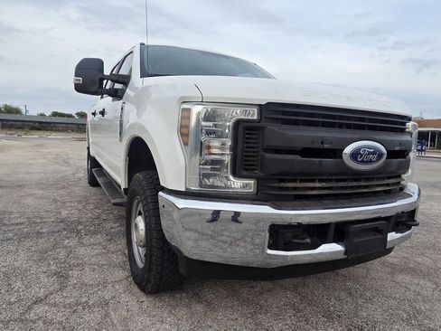 Used 2019 Ford F250 XL w/ Power Equipment Group image 2
