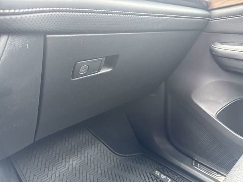 New 2026 Volkswagen Atlas SE image 44