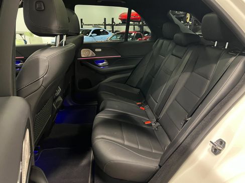 Used 2022 Mercedes-Benz GLE 350 4MATIC w/ AMG Line Exterior image 29