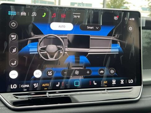 New 2026 Volkswagen Tiguan SE R-Line FWD image 19