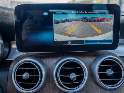 Used 2019 Mercedes-Benz C 300 Sedan image 21