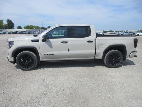 New 2026 GMC Sierra 1500 Denali AWD/4WD image 11