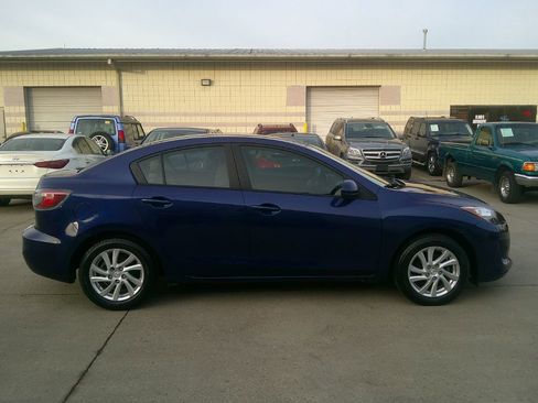Used 2012 MAZDA MAZDA3 i Touring image 4