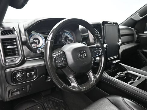 Used 2022 RAM 1500 Limited AWD/4WD image 13