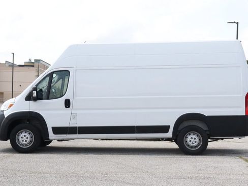 Used 2023 RAM ProMaster 3500 FWD image 6