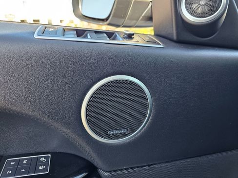 Used 2016 Land Rover Range Rover HSE image 40