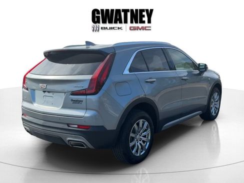 Used 2023 Cadillac XT4 Premium Luxury AWD/4WD image 7