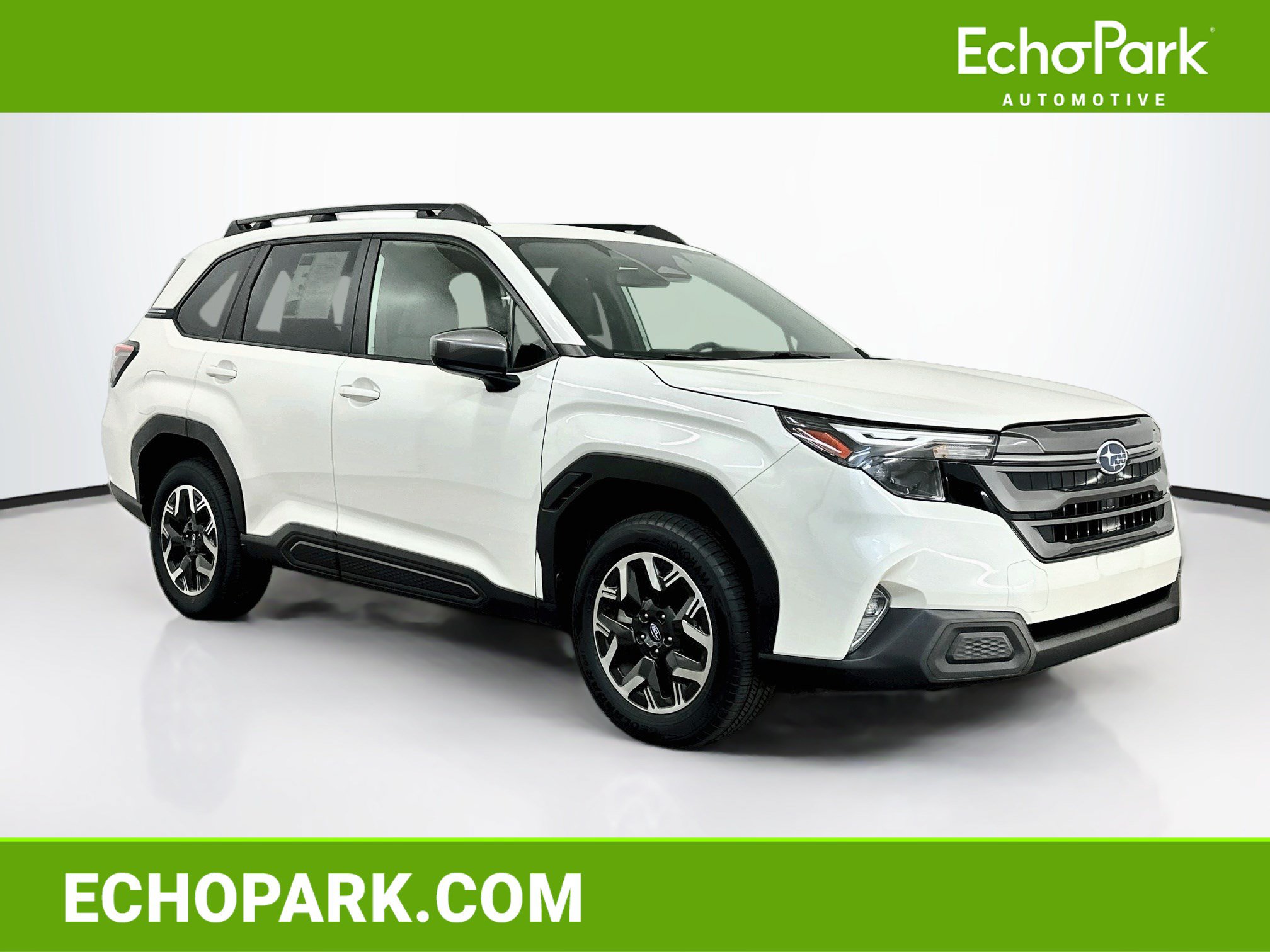 Used 2025 Subaru Forester Premium AWD/4WD image 1