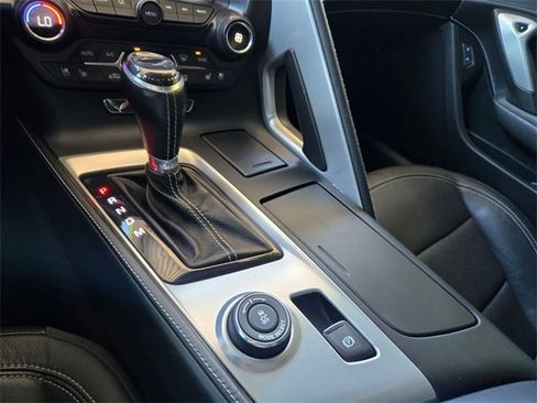 Used 2017 Chevrolet Corvette Stingray w/ 3LT Preferred Equipment Group image 12