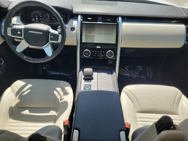 Used 2024 Land Rover Discovery S AWD/4WD image 16