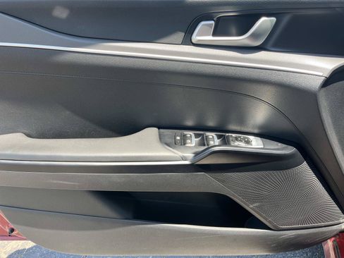 Used 2022 Kia K5 GT-Line FWD image 26