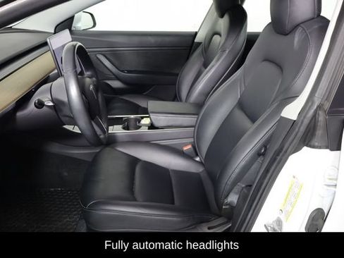 Used 2019 Tesla Model 3 Long Range RWD image 7