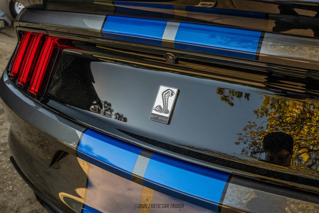 Used 2018 Ford Mustang Shelby GT350 w/ Convenience Package RWD image 84