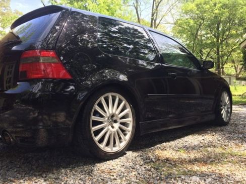 Used 2004 Volkswagen R32 image 5
