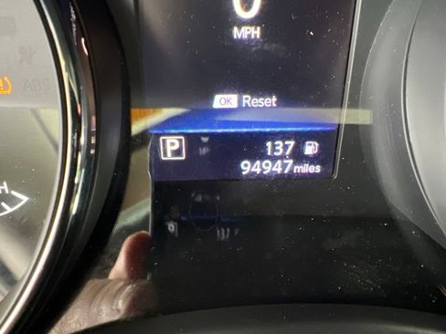 Used 2018 Nissan Rogue S AWD/4WD image 55