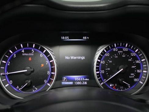 Used 2016 INFINITI Q50 3.0t Premium w/ Cargo Package image 19