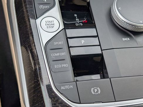 Certified 2024 BMW 330i 330i w/ Premium Package image 25