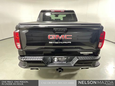 Used 2025 GMC Sierra 1500 Elevation AWD/4WD image 8