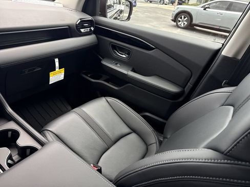 New 2026 Honda Pilot EX-L image 23
