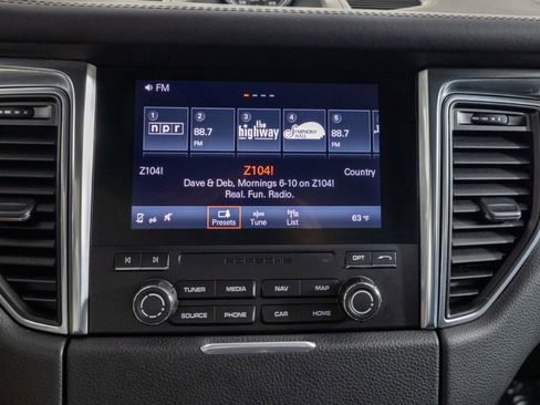 Used 2017 Porsche Macan GTS image 40