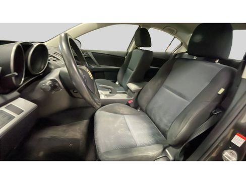Used 2010 MAZDA MAZDA3 i Touring image 12
