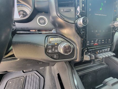 Used 2022 RAM 1500 Limited w/ Night Edition AWD/4WD image 23