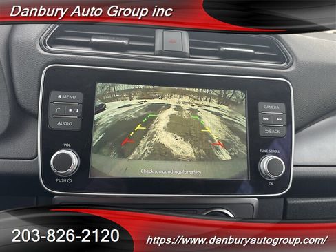 Used 2024 Nissan Leaf S image 12