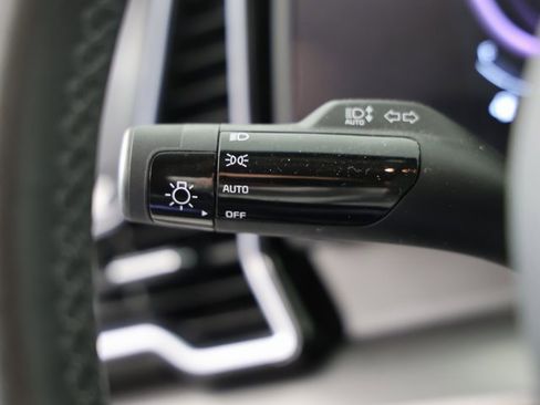 Used 2023 Kia Sportage EX image 10