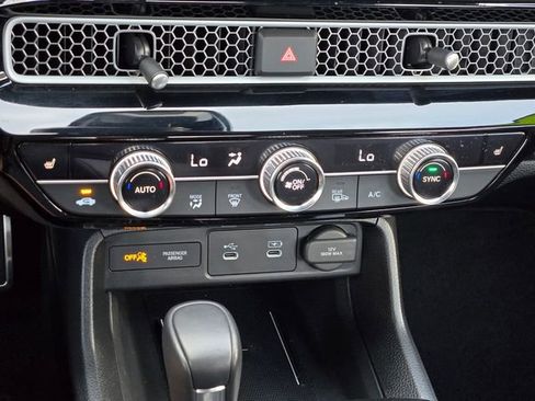 Used 2025 Honda Civic Sport Touring image 20