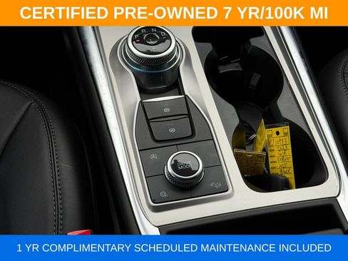 Used 2023 Ford Explorer XLT w/ Equipment Group 202A AWD/4WD image 17