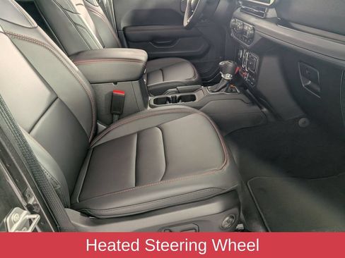 Used 2025 Jeep Gladiator Rubicon AWD/4WD image 35