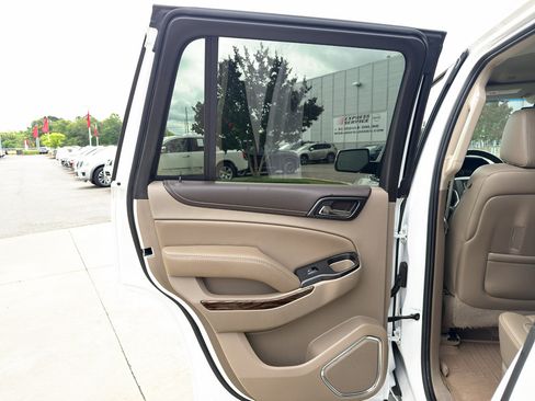 Used 2016 GMC Yukon SLT RWD image 23