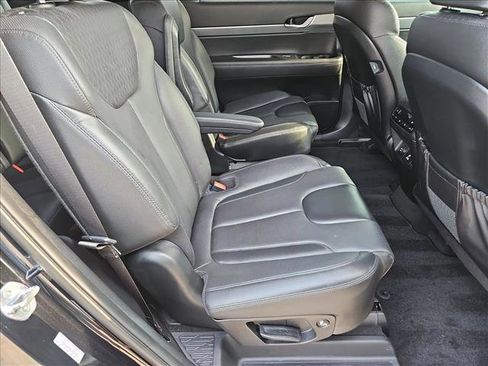 Used 2022 Hyundai Palisade SEL w/ Premium Package image 22