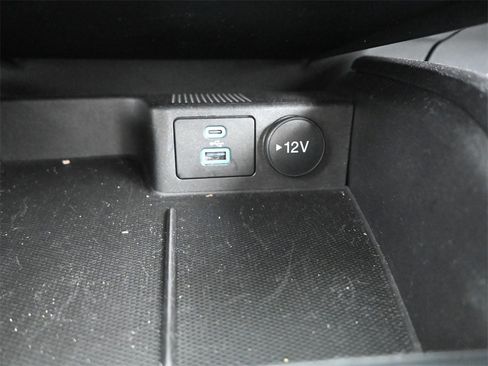 Used 2022 Ford Escape SEL image 28