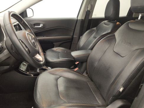 Used 2018 Jeep Compass Limited w/ Safe & Security Group FWD image 17