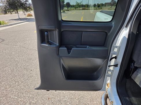 Used 2005 Chevrolet Silverado 1500 LS w/ Safe And Sound Package RWD image 36