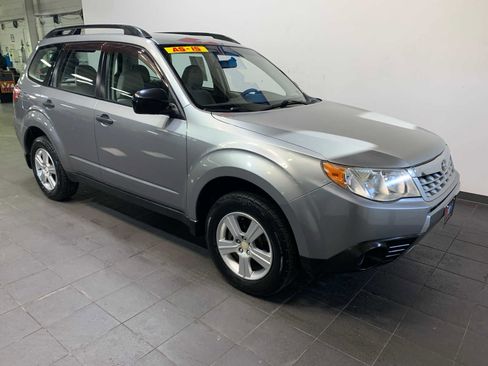 Used 2011 Subaru Forester 2.5X image 2