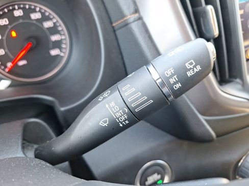 Used 2024 GMC Terrain AT4 w/ Infotainment Package II image 25