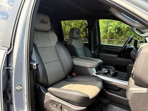 Used 2024 Chevrolet Silverado 2500 ZR2 w/ ZR2 Bison Edition AWD/4WD image 37