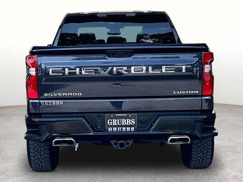 Used 2023 Chevrolet Silverado 1500 Custom Trail Boss AWD/4WD image 5