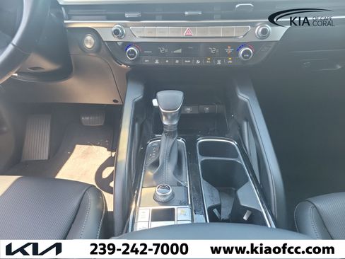 Certified 2024 Kia Telluride LX FWD image 18